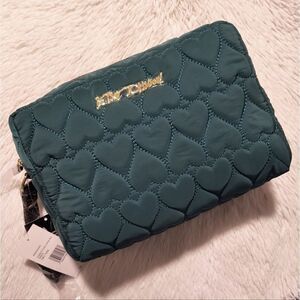 Betsey Johnson Weekender Cosmetic Case w/Shoe Tag